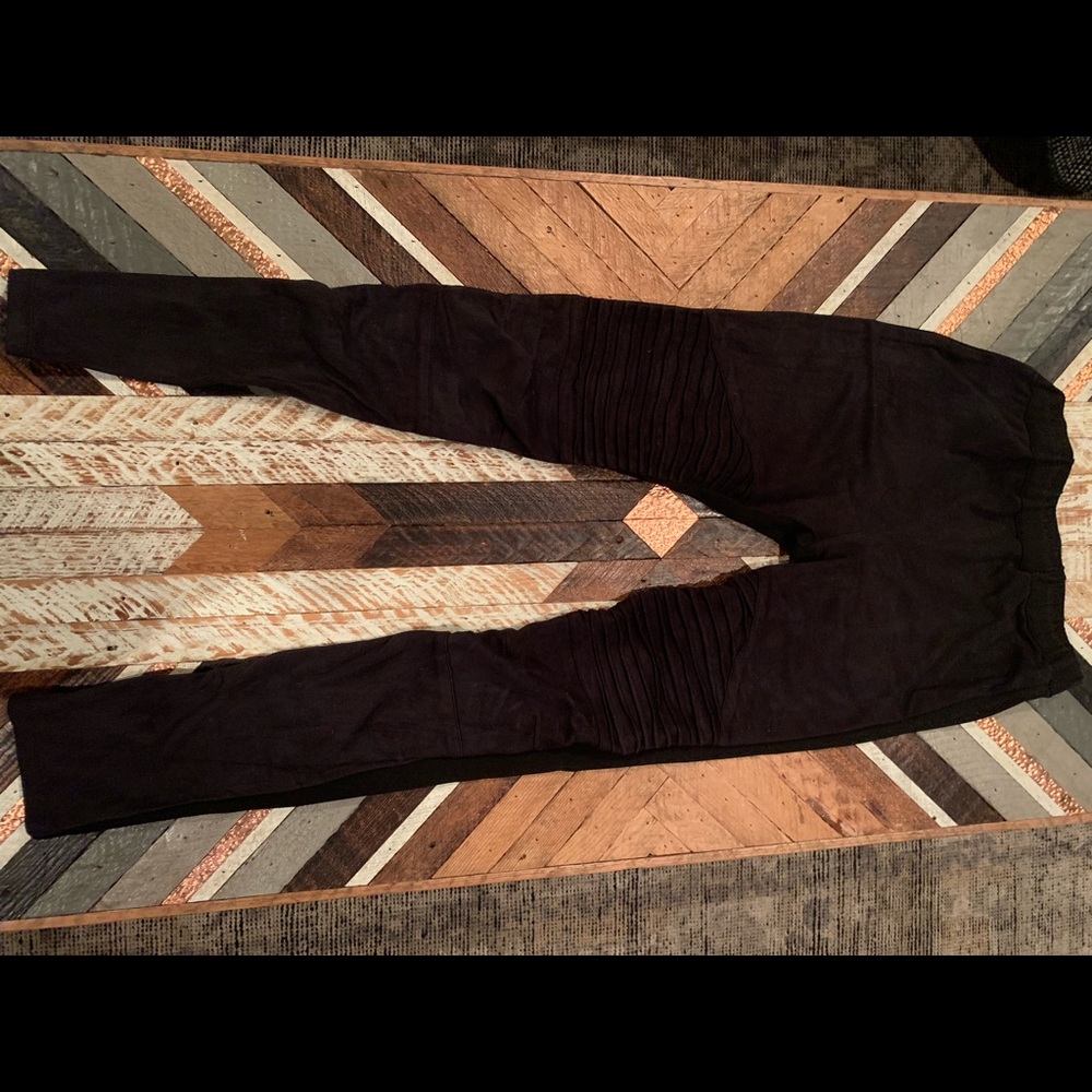 De Phil Moto legging super comfy